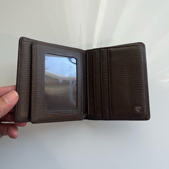 MCM SMALL MONOGRAM MEN’S WALLET - Picture 4 of 12